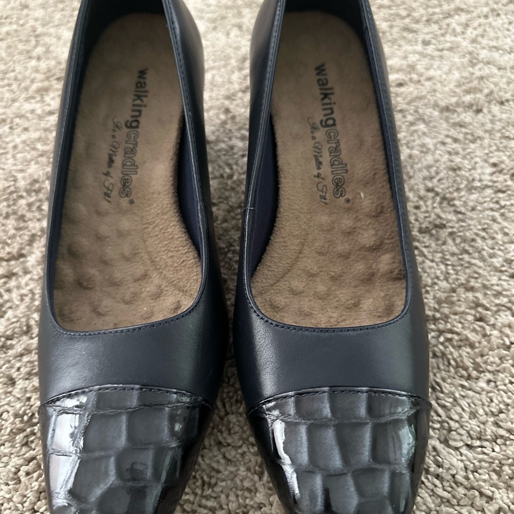 Walking Cradles Women's Shoes in black.